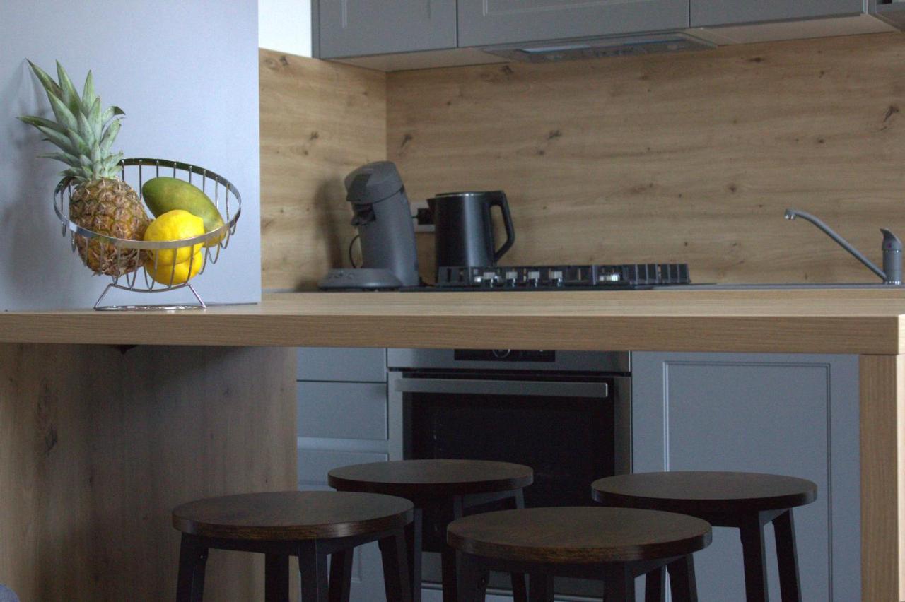 Apartman Sara S Pogledom Na More Lovran Εξωτερικό φωτογραφία
