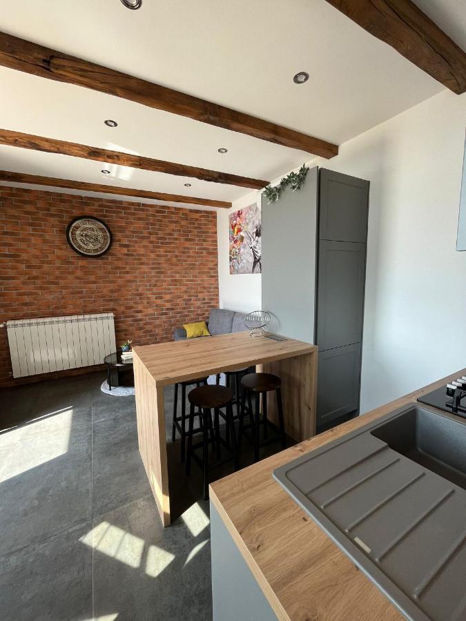 Apartman Sara S Pogledom Na More Lovran Εξωτερικό φωτογραφία