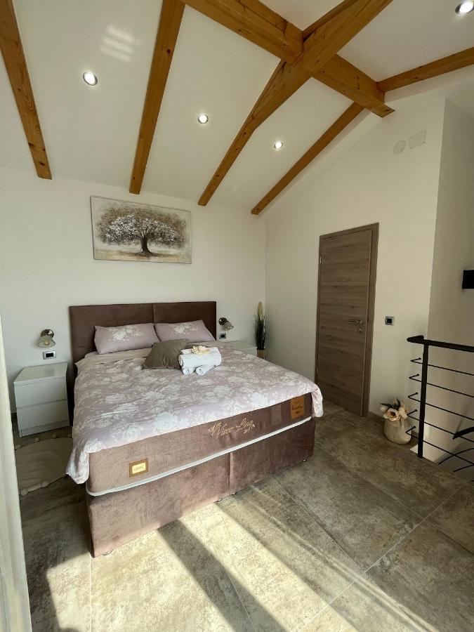 Apartman Sara S Pogledom Na More Lovran Εξωτερικό φωτογραφία